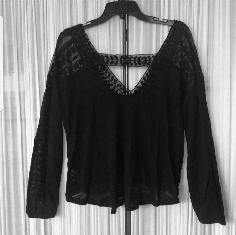 Haute Monde size L faux wrap long sleeve shirt.
